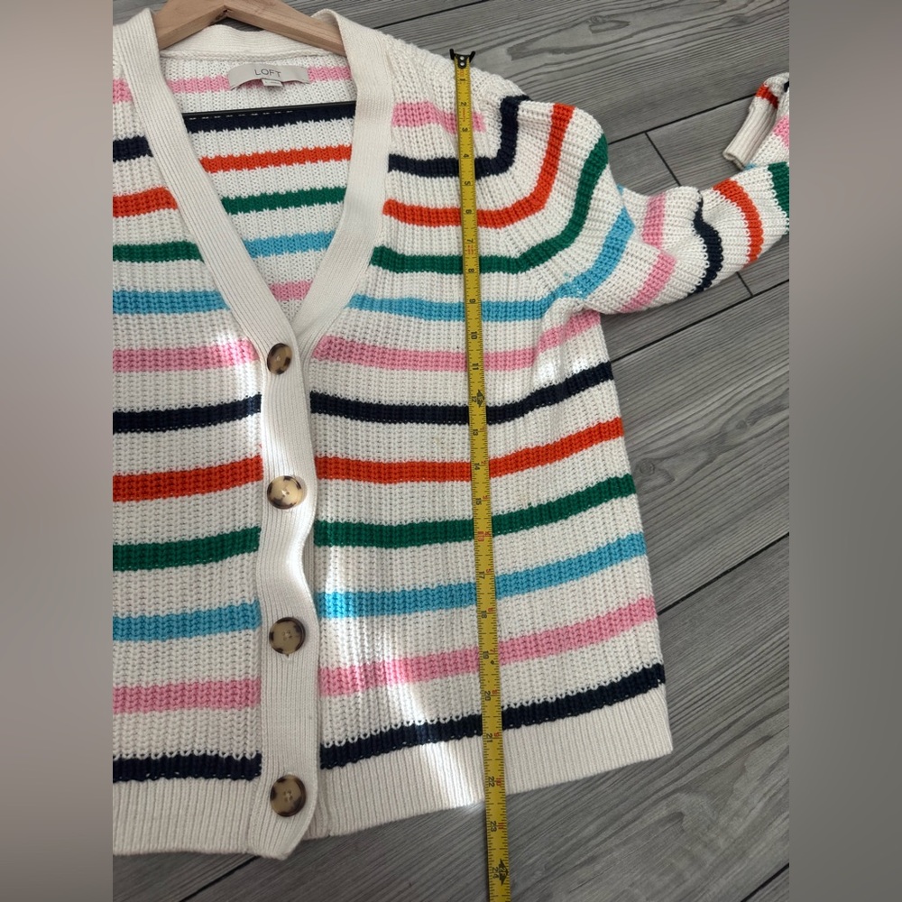 LOFT Stripe Ribbed V-Neck Cardigan
Sweater Large - Picture 3 of 7
